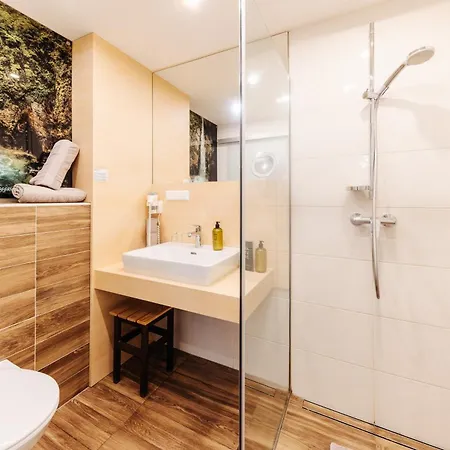 Linder Pensionat 4*