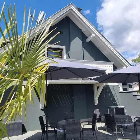 Linder بيت ضيافة