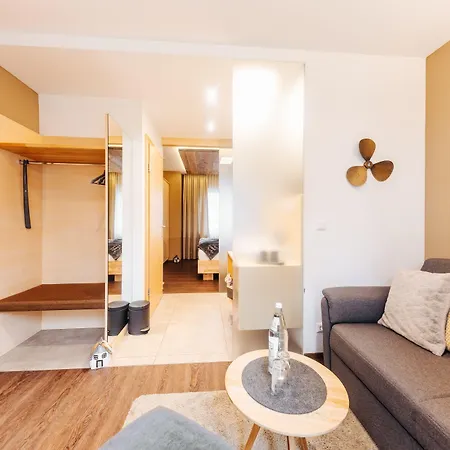 Konukevi Linder 4*