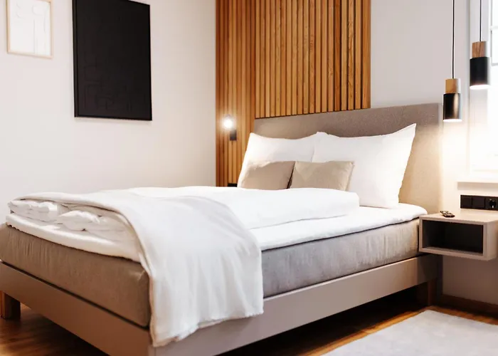 Linder בית הארחה 4*