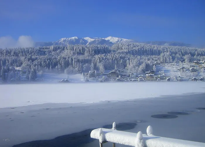 Linder בית הארחה 4*