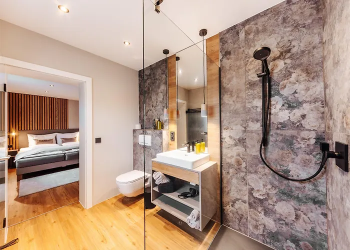 בית הארחה Linder 4*